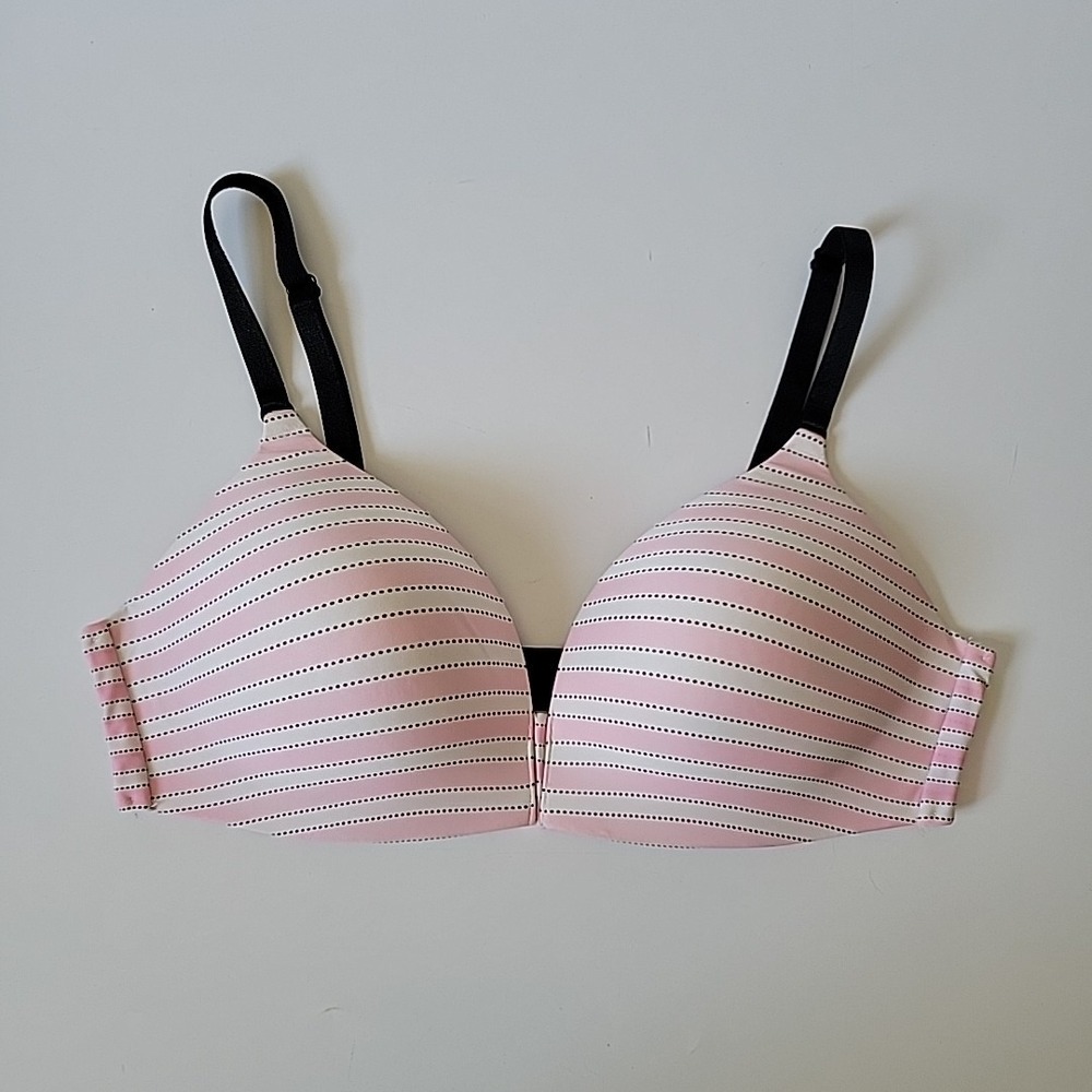 Victoria Secret‎ Sexy Tee Wireless Bra 36C Pink Stripe Lightly Lined Wireless